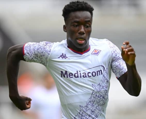 Fiorentina Close to Handing Nigerian Defender Michael Kayode New Contract Worth €1m/year: