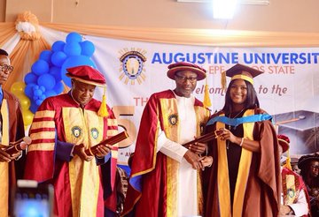 Femi Otedola gifts 750 students ₦1million each as he became chancellor of Augustine University in Ilara-Epe, Lagos State