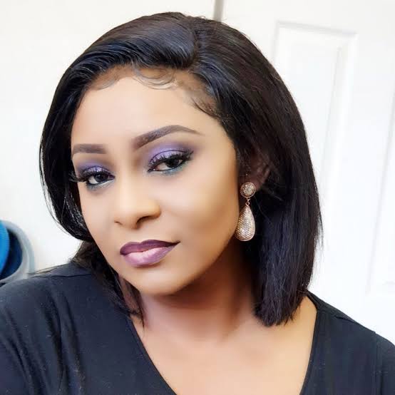 “I hate Manchester United with all my heart, they are the cause of my breakup”- Nollywood Actress Victoria Inyama 