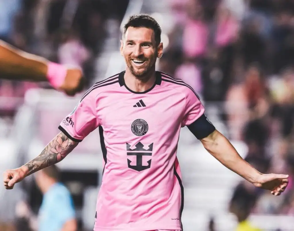  “I will not wait to be mocked, when I realize I’m no longer helping my team I will quit”- Football wizard Lionel Messi drops shocking note 